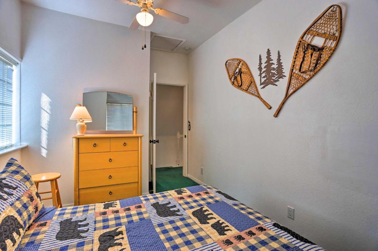 The Knotty Pine Cottage In Big Bear, 4 Mi To Ski บิ๊กแบร์ซิตี้ ภายนอก รูปภาพ