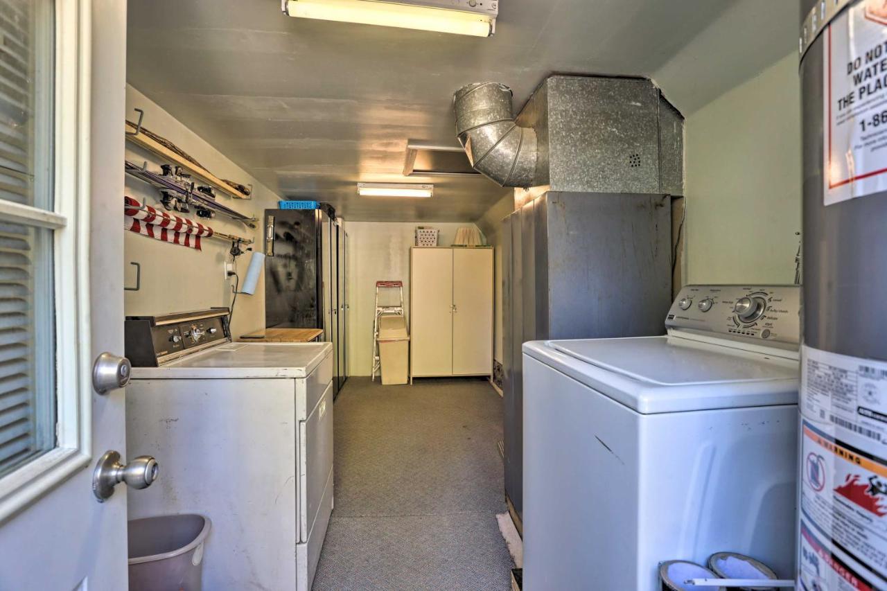 The Knotty Pine Cottage In Big Bear, 4 Mi To Ski บิ๊กแบร์ซิตี้ ภายนอก รูปภาพ